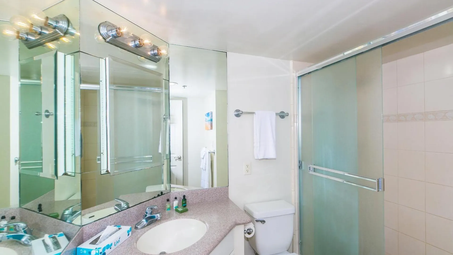 Ilikai Tower 1915 City View 1Br Honolulu 0*,  United States